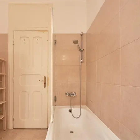 Bright Double In A Coliving *