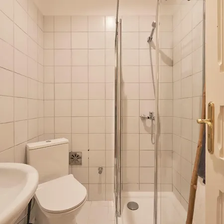 Bright Double In A Coliving *