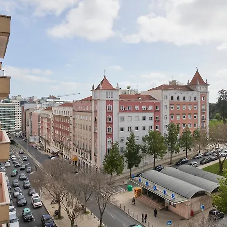 Проживание в семье Bright Double In A Coliving *