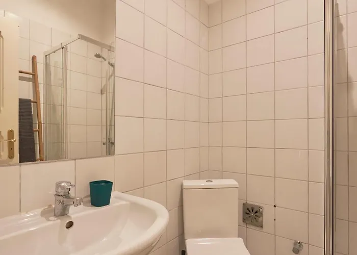 Проживание в семье Bright Double In A Coliving *