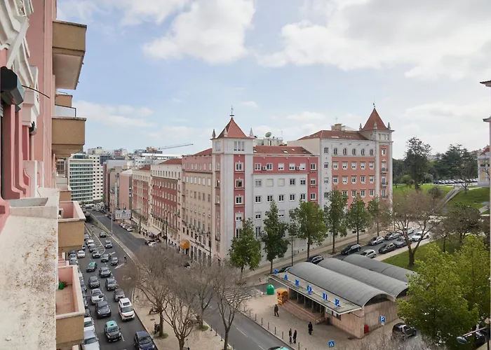 Проживание в семье Bright Double In A Coliving *