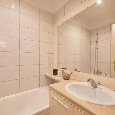 Quarto em Acomodações Particulares Bright Double In A Coliving Lisboa